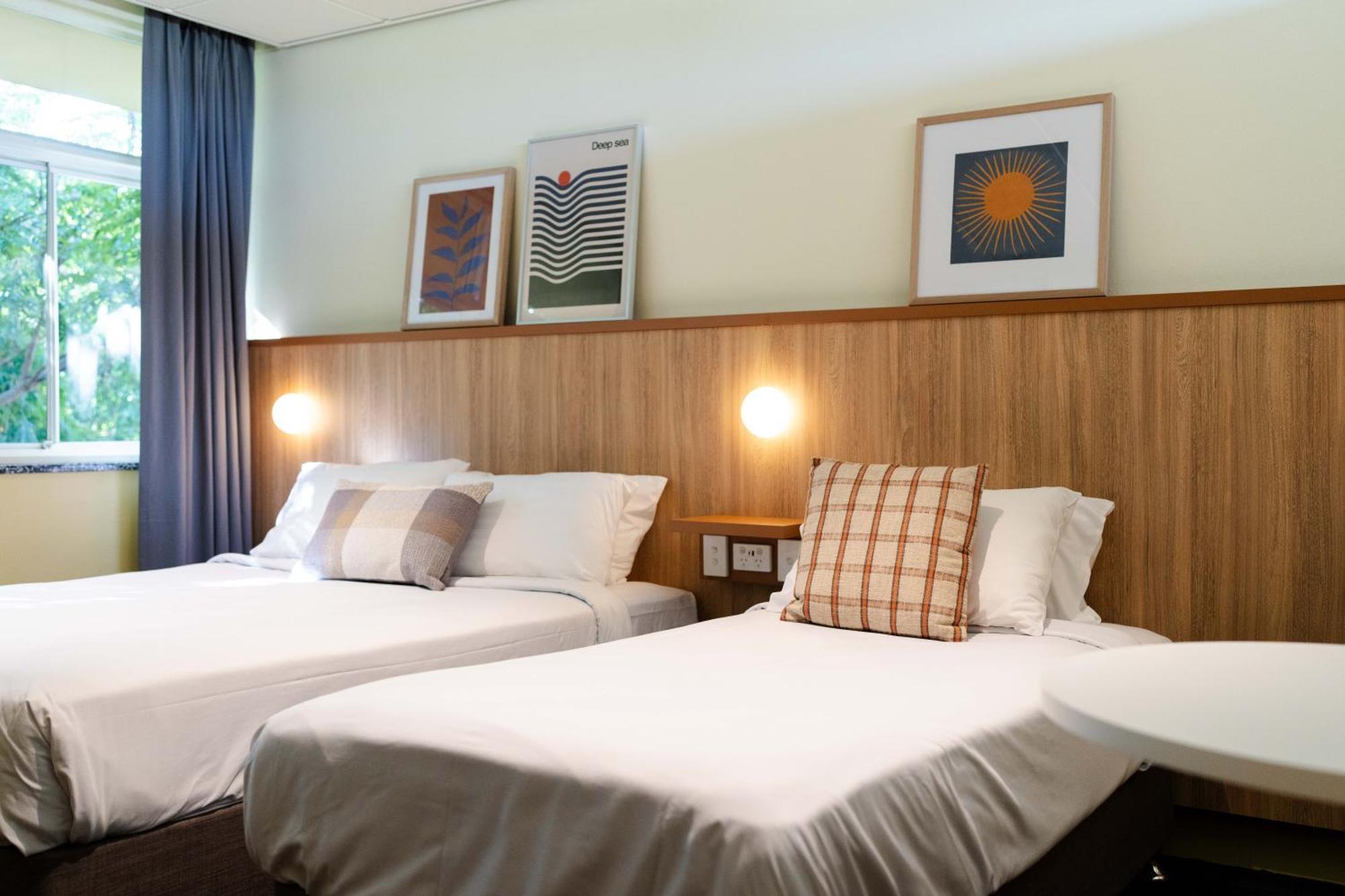 Brighton Hotel Екстер'єр фото